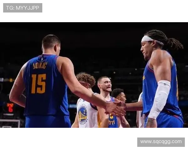 掘金主场轻取勇士 约基奇准三双领衔球队大胜 库里因伤缺阵