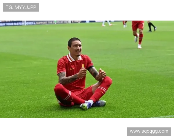 努涅斯全心投入利雅得新月愿意继续为球队效力 努涅斯全心投入利雅得新月愿意继续为球队效力